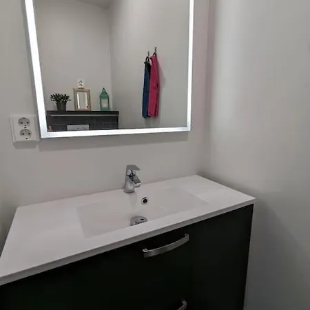 Villa Lakeside Aurora Haven Modern 3br Family Espace